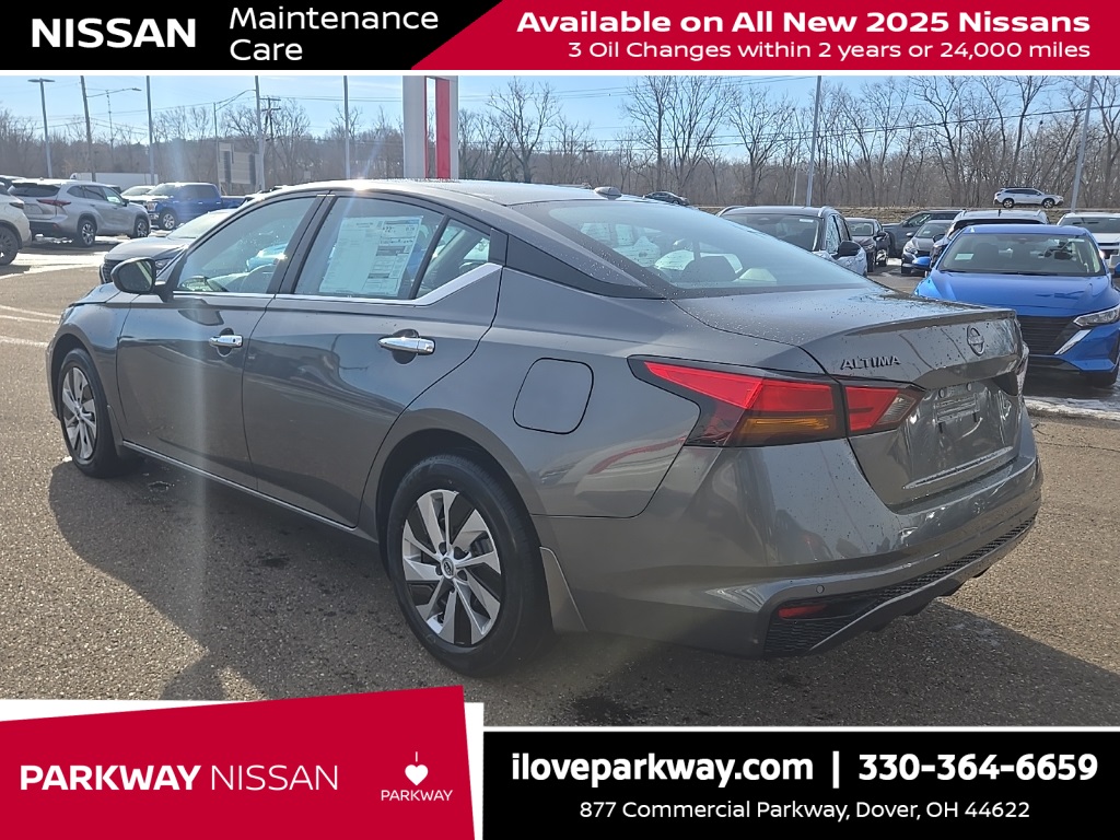 2025 Nissan Altima 2.5 S photo 5