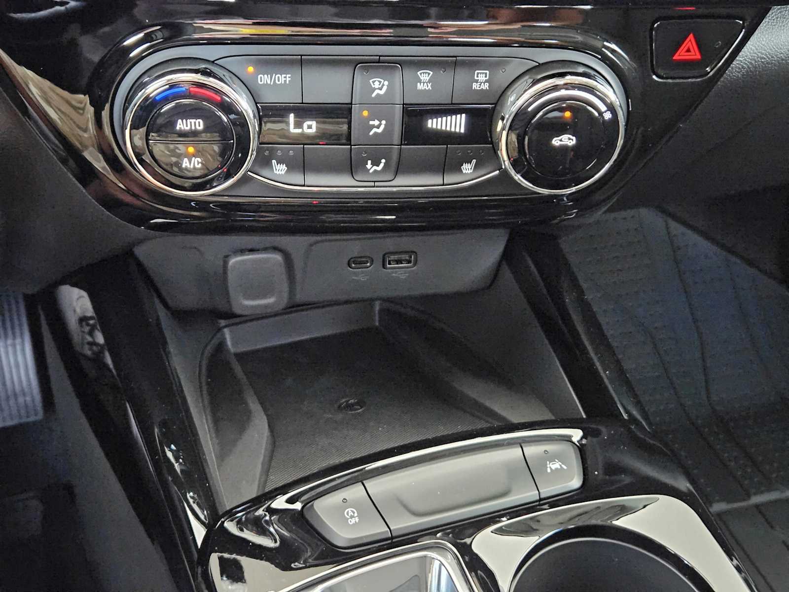 2025 Chevrolet Trax ACTIV photo 16