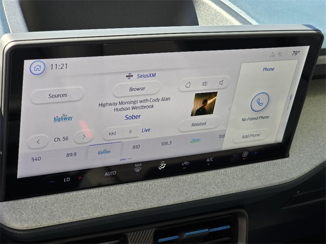 2025 Ford Maverick XLT photo 4