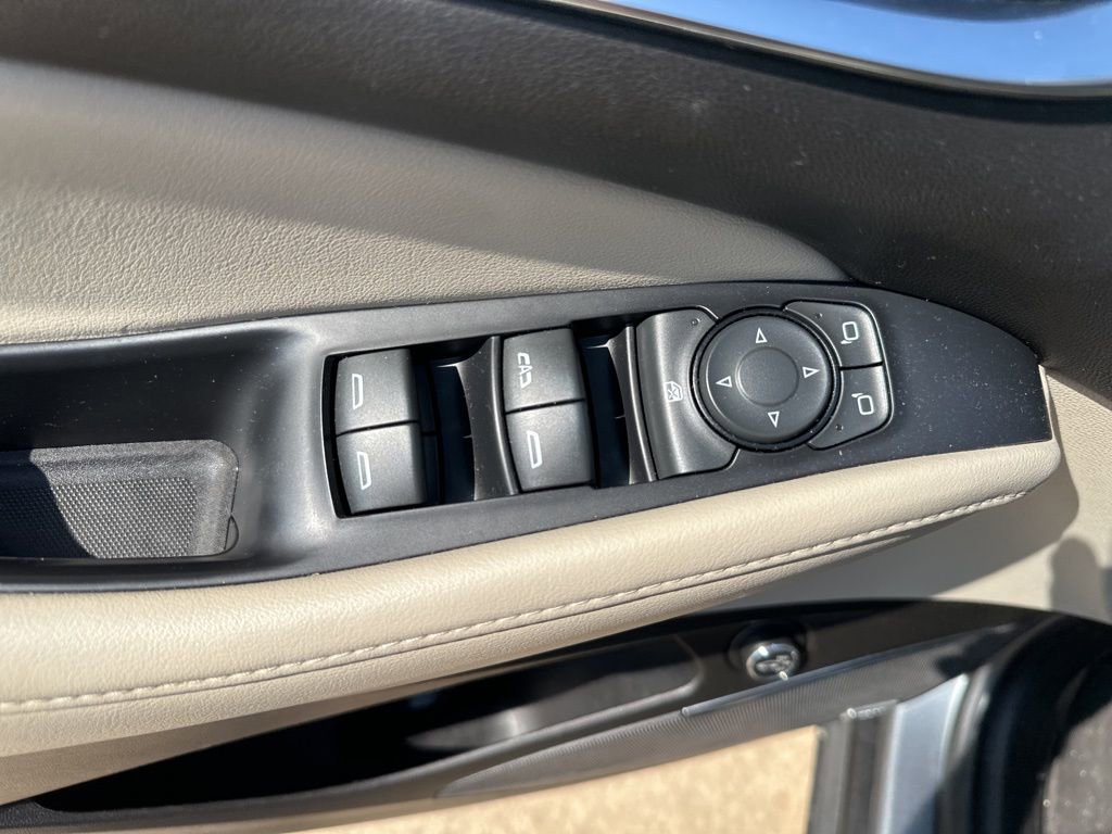 2021 Buick Enclave Essence photo 7