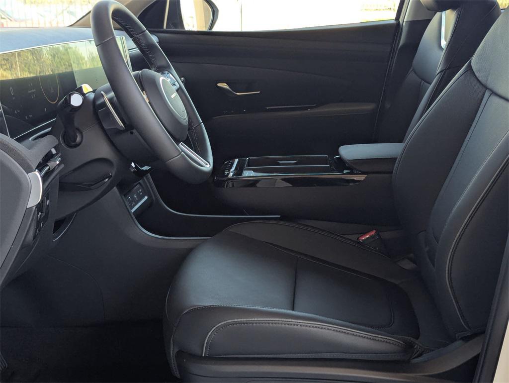 2025 Hyundai Tucson Limited photo 15