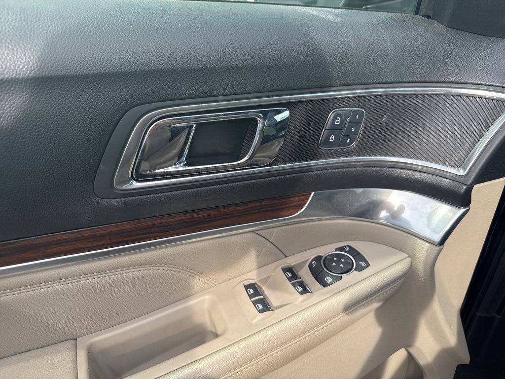 2018 Ford Explorer Limited photo 11