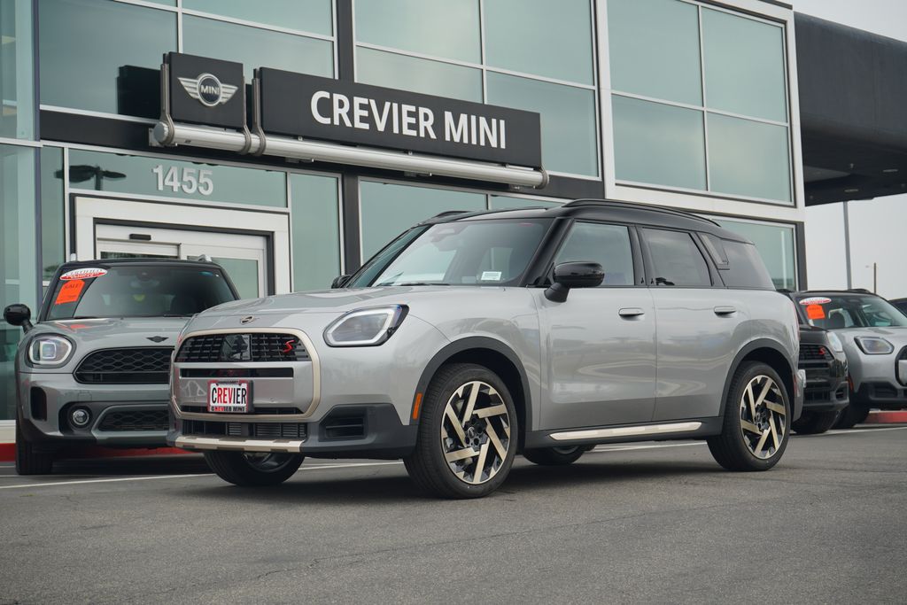 2026 MINI Countryman S's photo