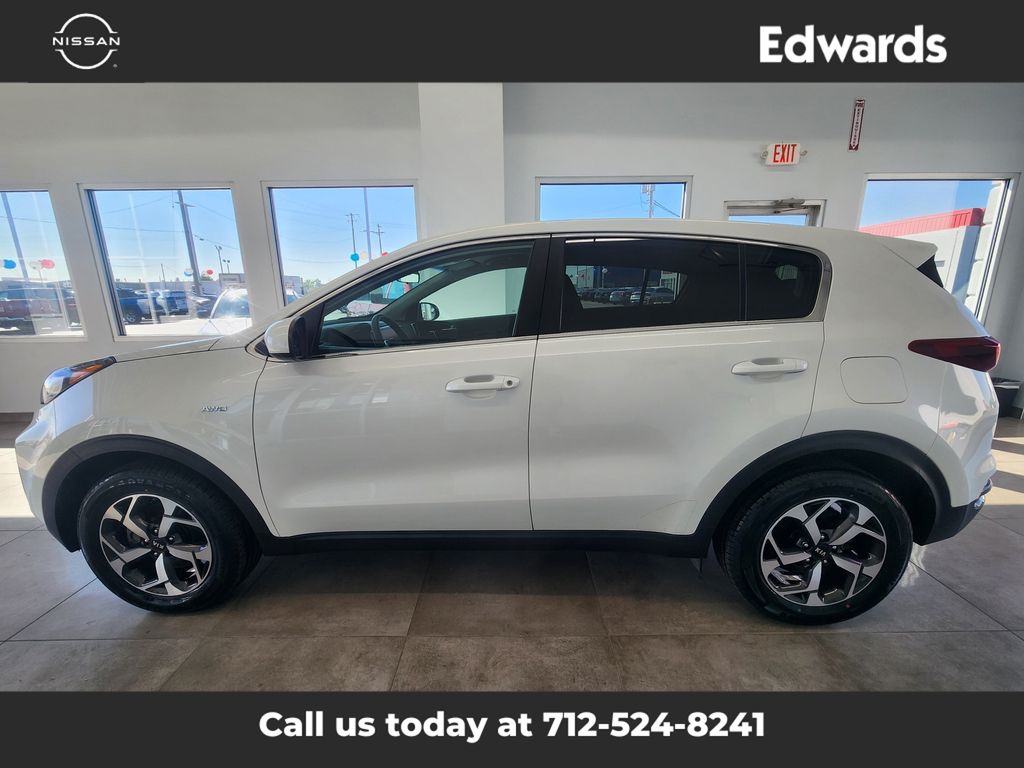 2022 Kia Sportage LX photo 5