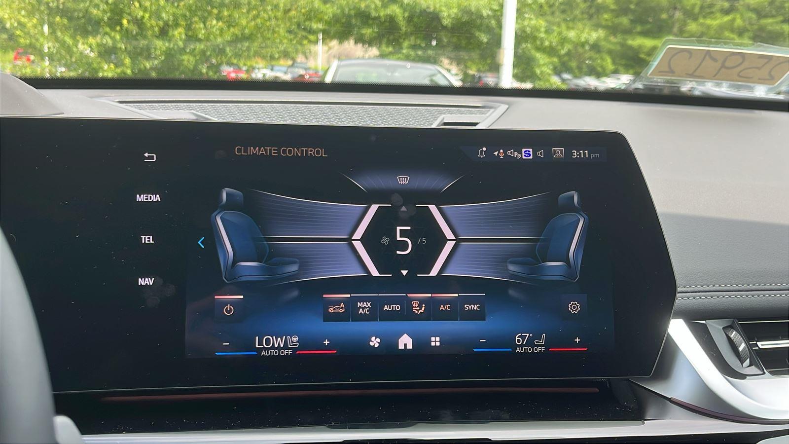 New 2025 Black Sapphire Metallic BMW xDrive28i image 12