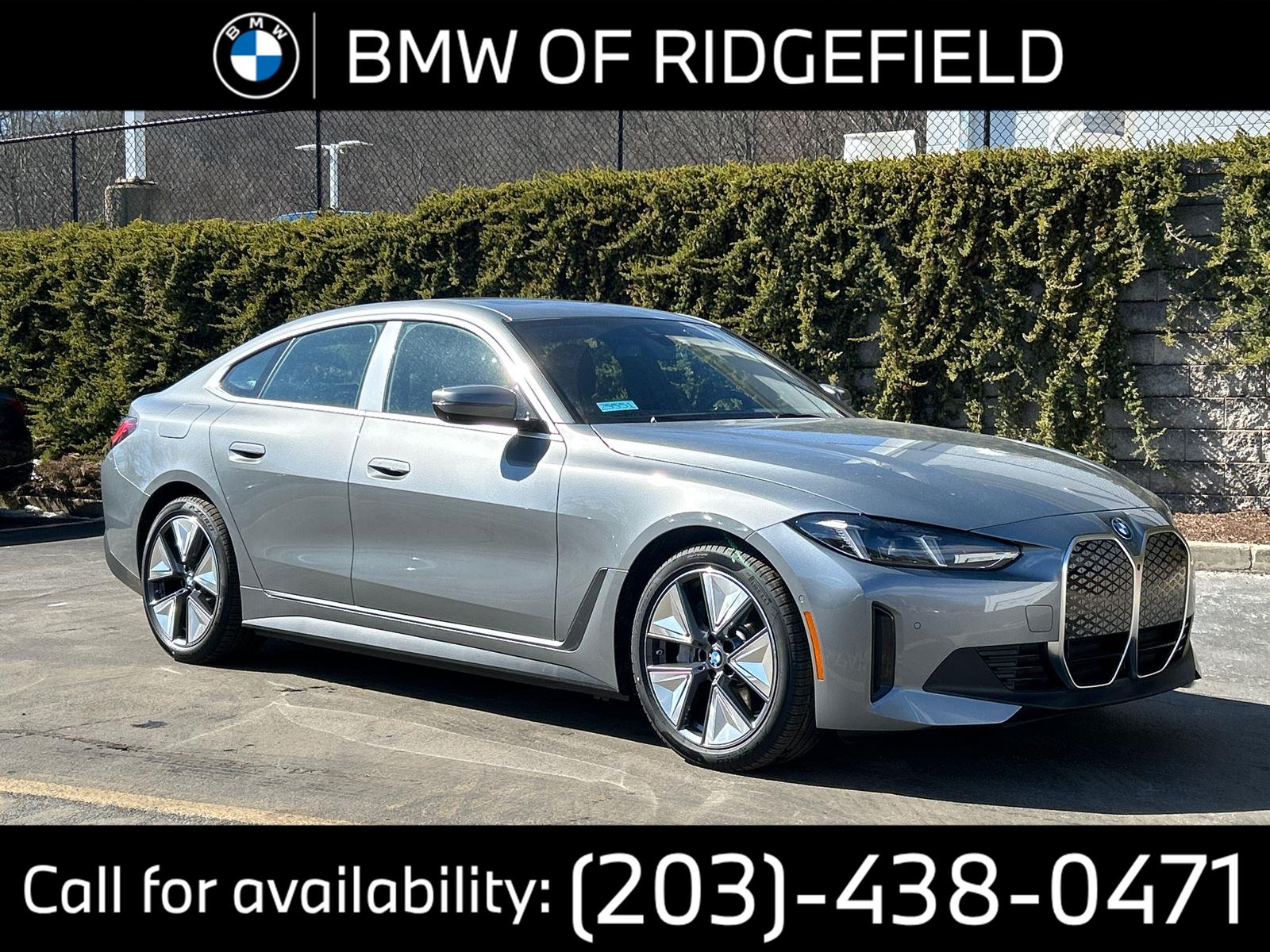 2025 BMW i4 40's photo