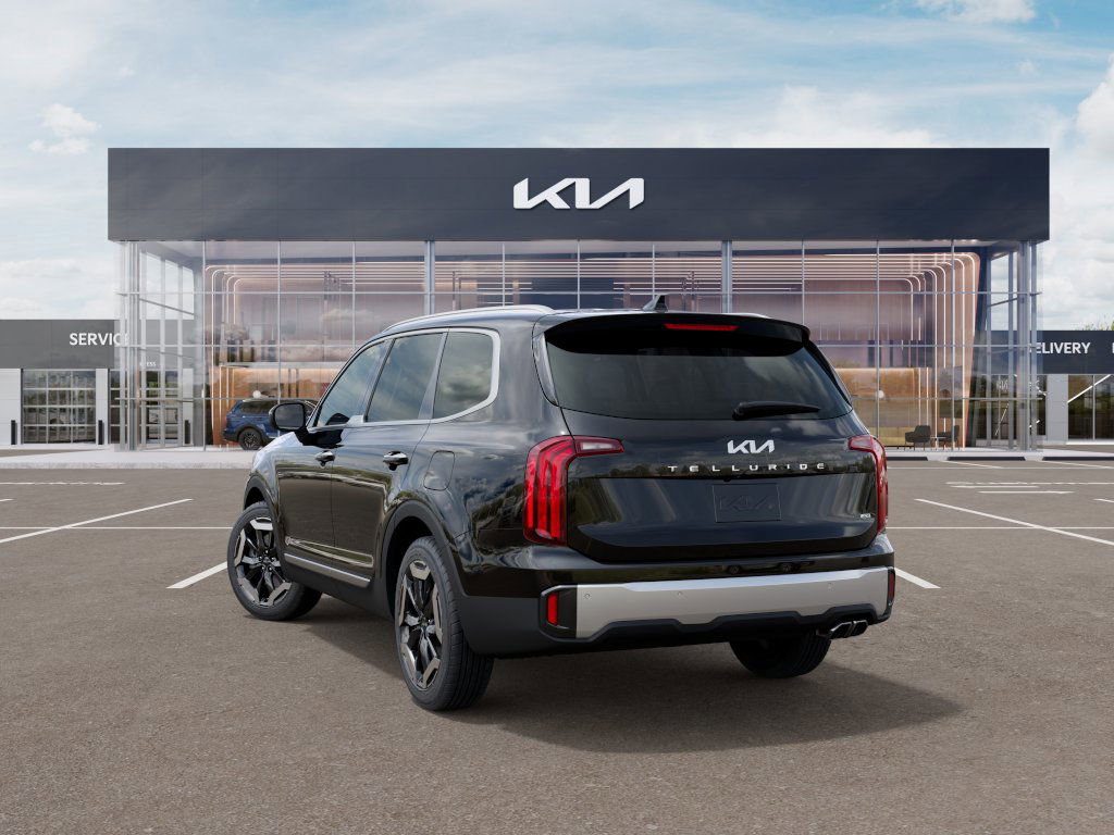 2025 Kia Telluride S photo 2