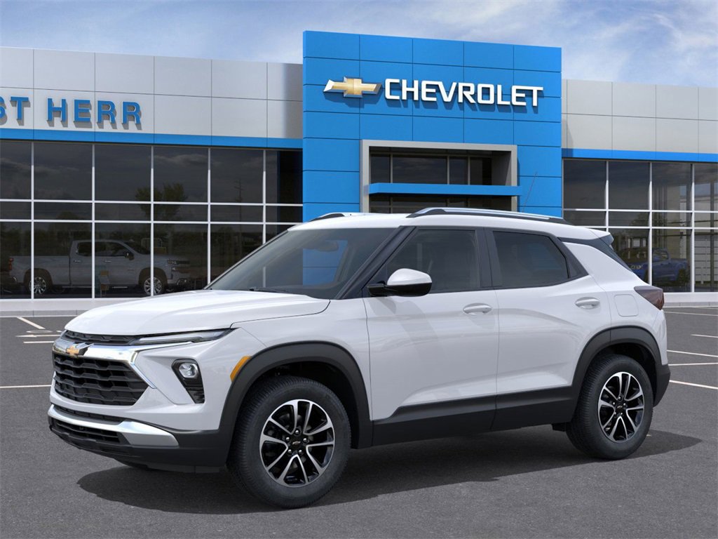 2026 Chevrolet Trailblazer LT photo 2
