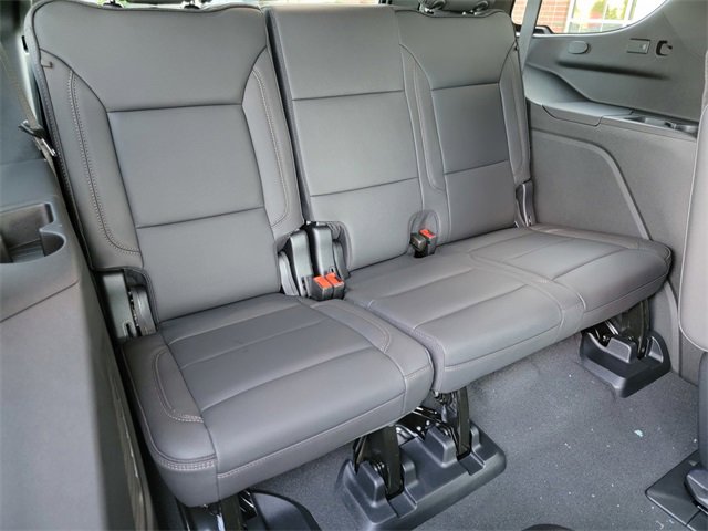 2025 Chevrolet Tahoe High Country photo 13