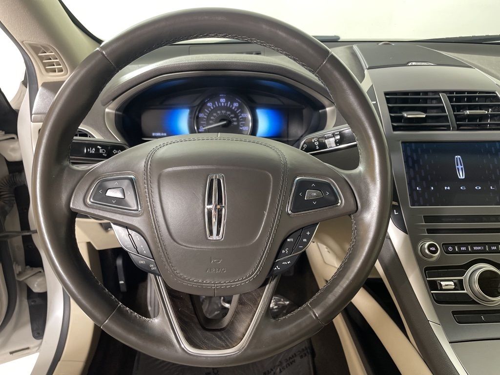2020 Lincoln MKZ Hybrid Reserve photo 19
