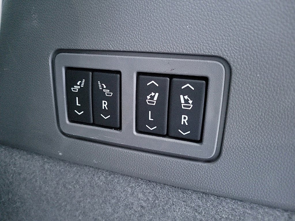 Certified PreOwned 2021 Cadillac XT6 Premium Luxury SUV in Orchard