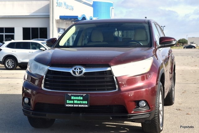 2014 Toyota Highlander LE Plus's photo