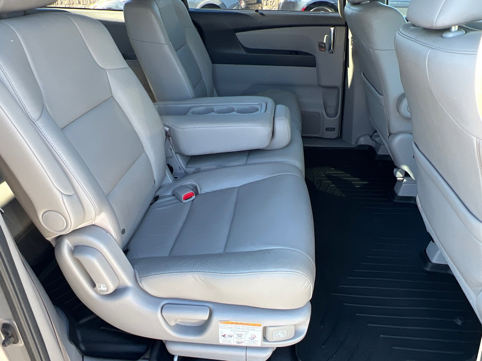 2015 Honda Odyssey EX-L photo 14
