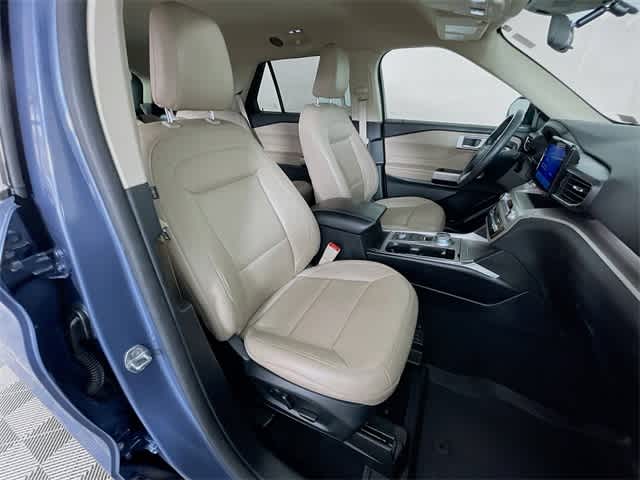 2021 Ford Explorer XLT photo 29