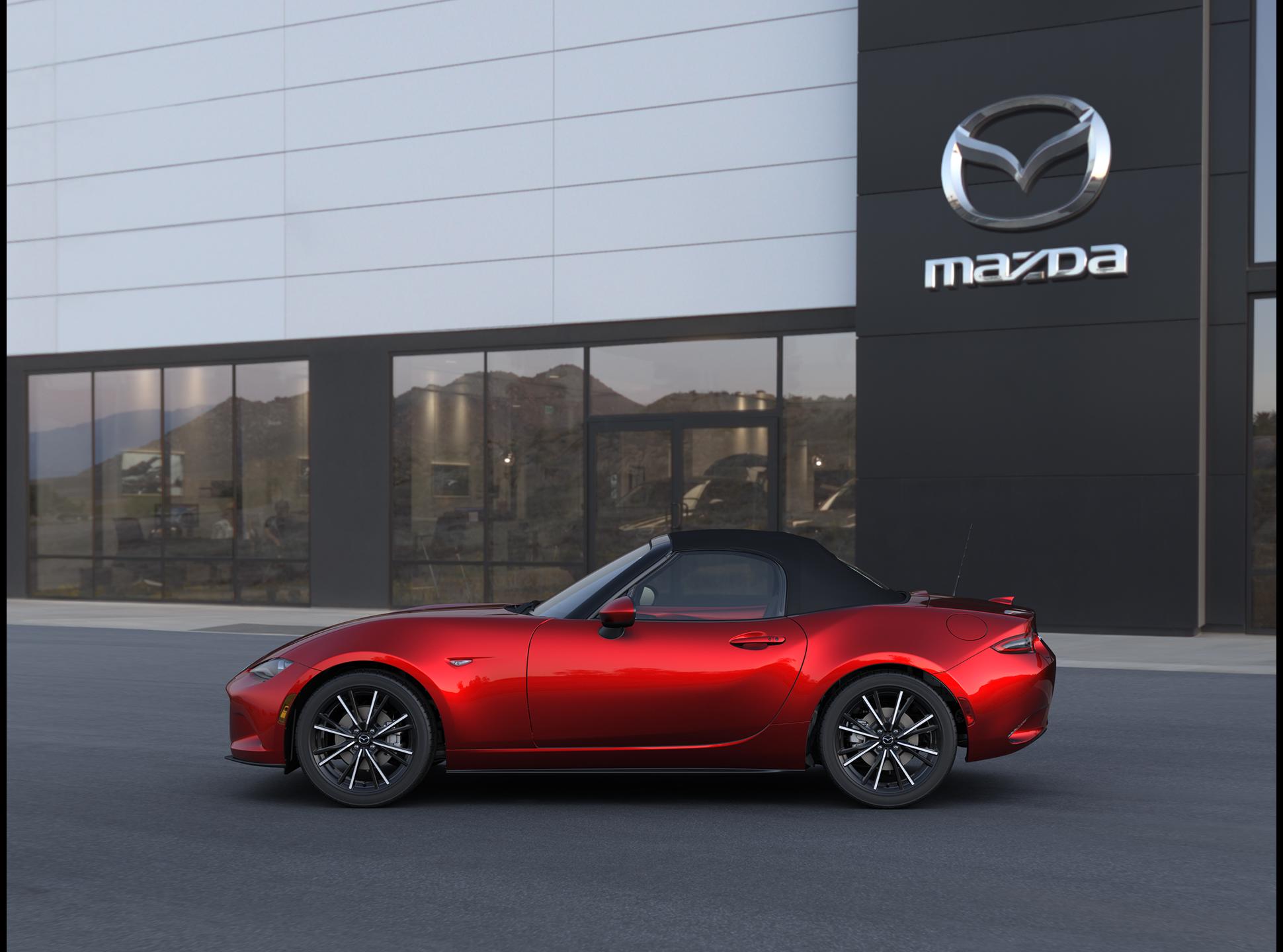 2025 Mazda MX-5 Miata Grand Touring photo 3