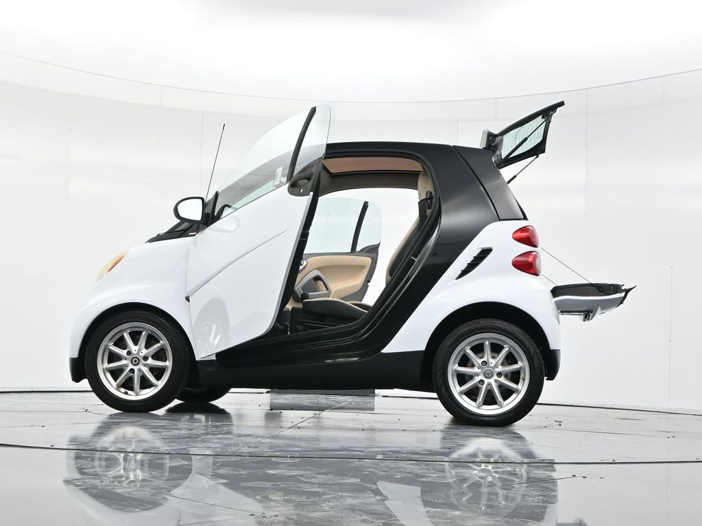 2009 Smart Fortwo photo 43