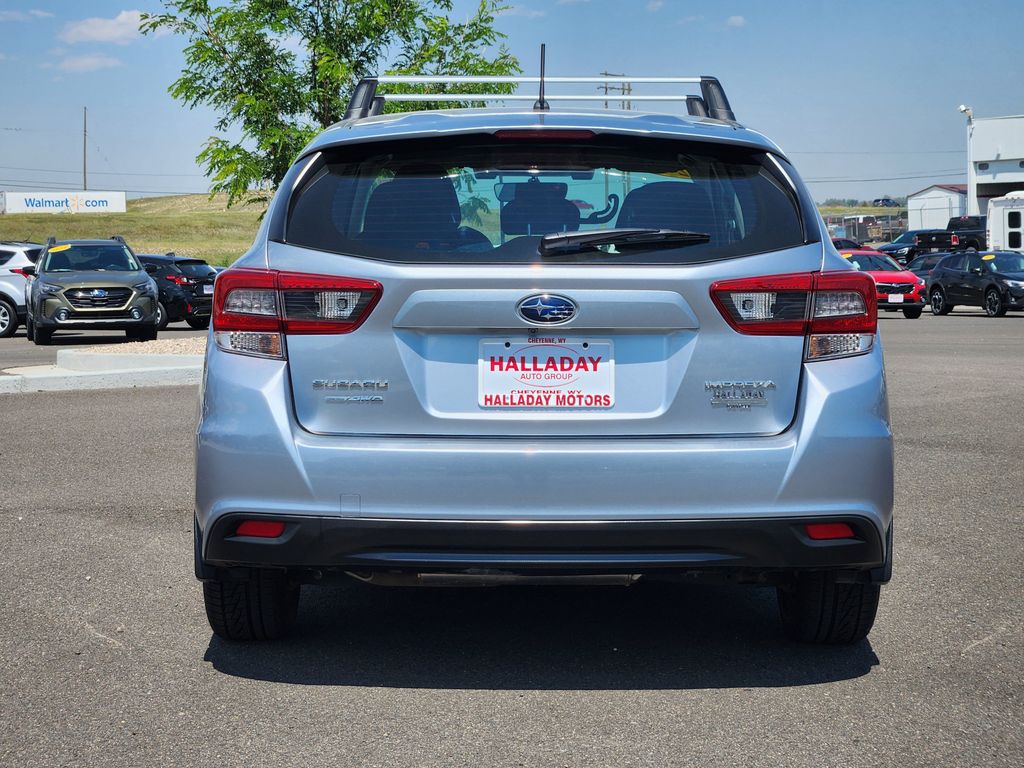 2023 Subaru Impreza Base photo 4
