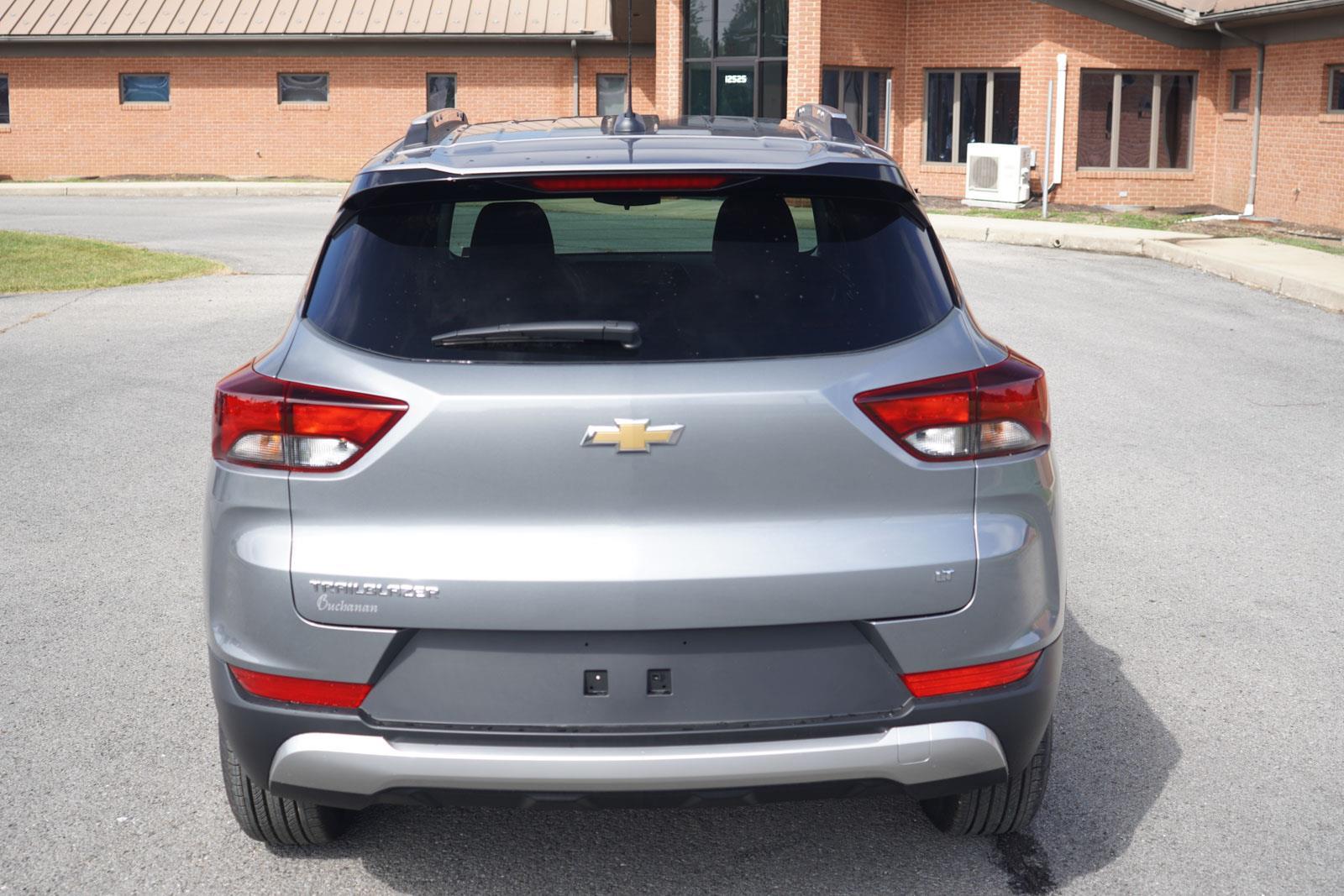 2026 Chevrolet Trailblazer LT photo 2