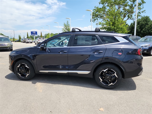 2026 Kia Sportage EX photo 2