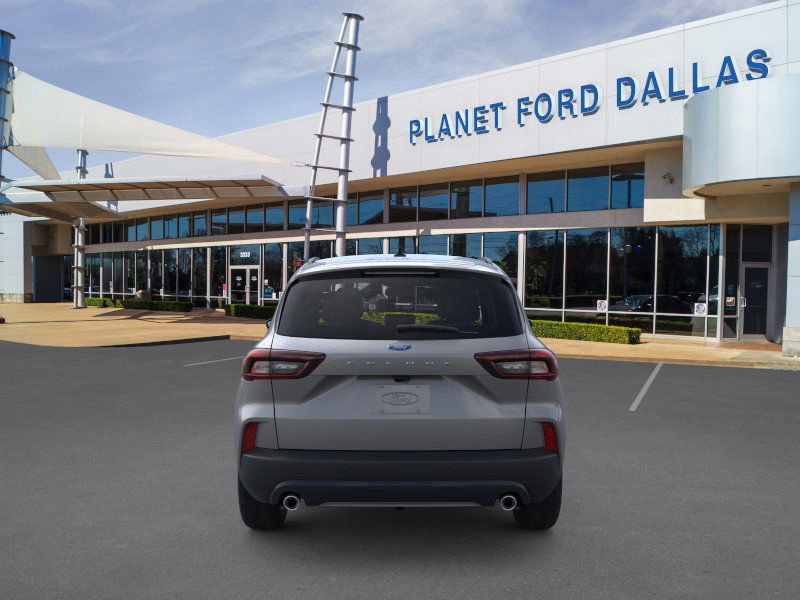 2025 Ford Escape ST-Line photo 4