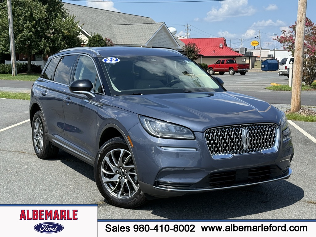2022 Lincoln Corsair Base