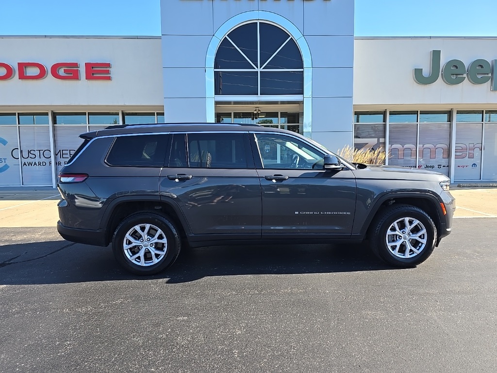 2022 Jeep Grand Cherokee Limited photo 4