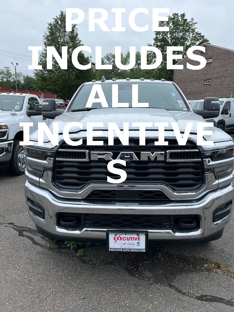 2025 Ram 2500 Tradesman photo 4