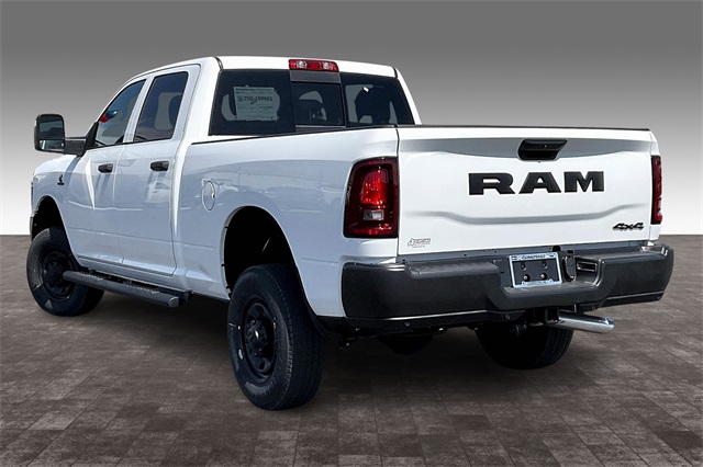 2025 Ram 2500 Tradesman photo 3