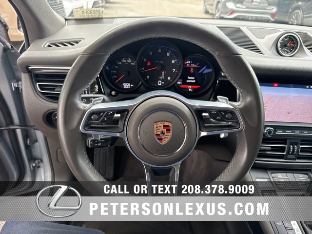 2020 Porsche Macan Base photo 22
