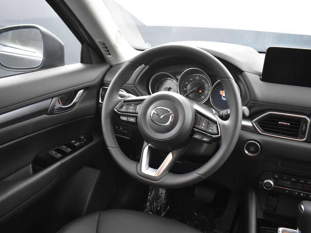 2025 Mazda CX-5 2.5 Select photo 14