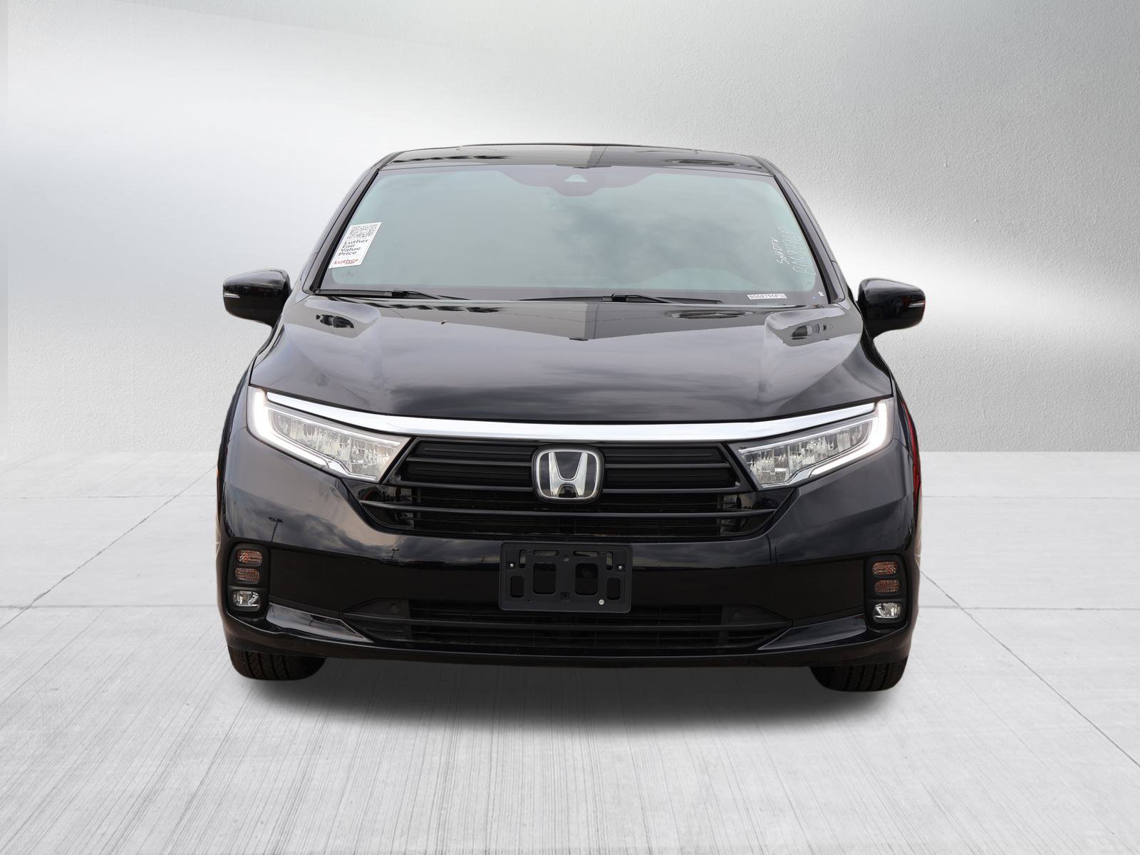 Used 2024 Honda Odyssey EX-L with VIN 5FNRL6H68RB068796 for sale in Kansas City