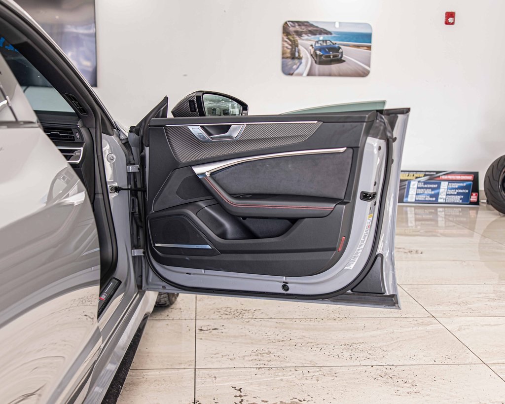 2022 AUDI RS 7 - Image 41