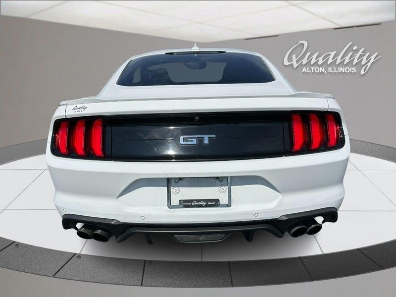 2020 Ford Mustang GT Premium photo 4