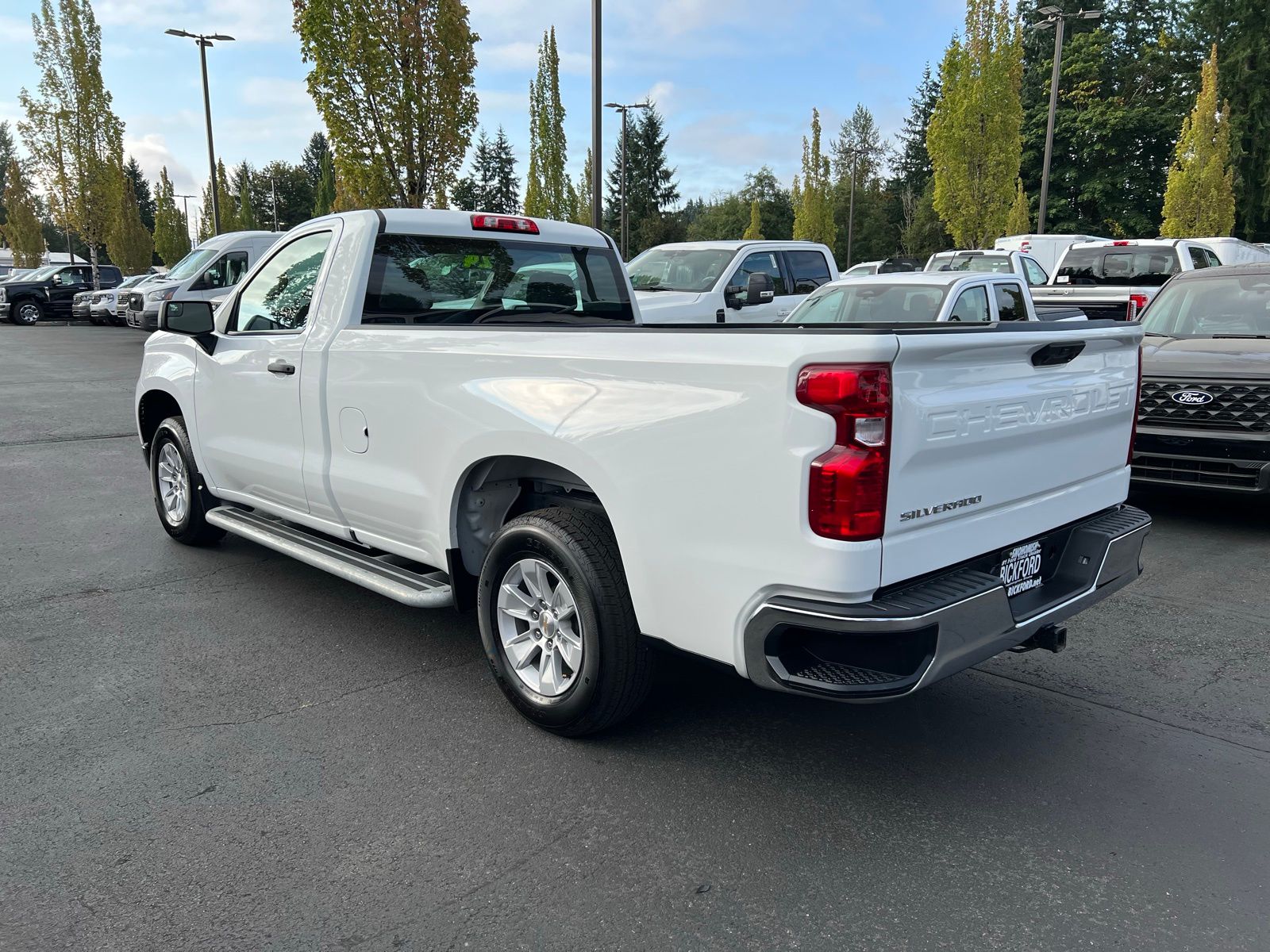 2024 Chevrolet Silverado 1500 photo 8