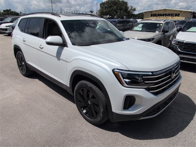2026 Volkswagen Atlas SE Technology photo 2