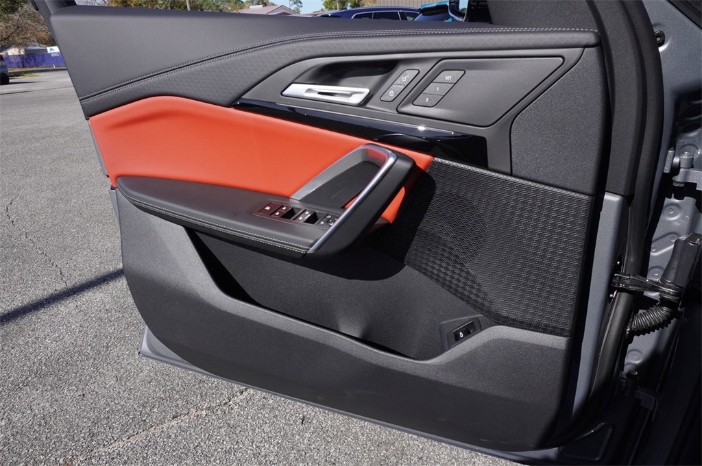 2025 Bmw X2 xDrive28i photo 8