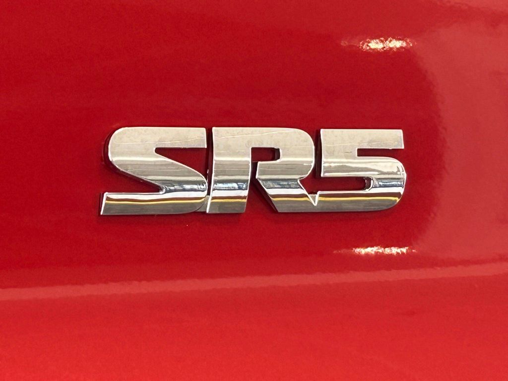 2023 Toyota 4Runner SR5 Premium photo 19