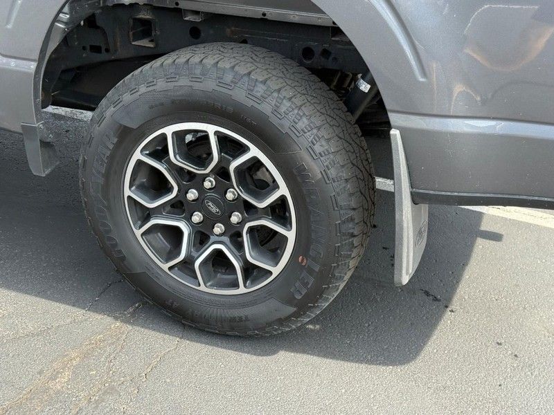 2022 Ford F-150 XLT photo 6