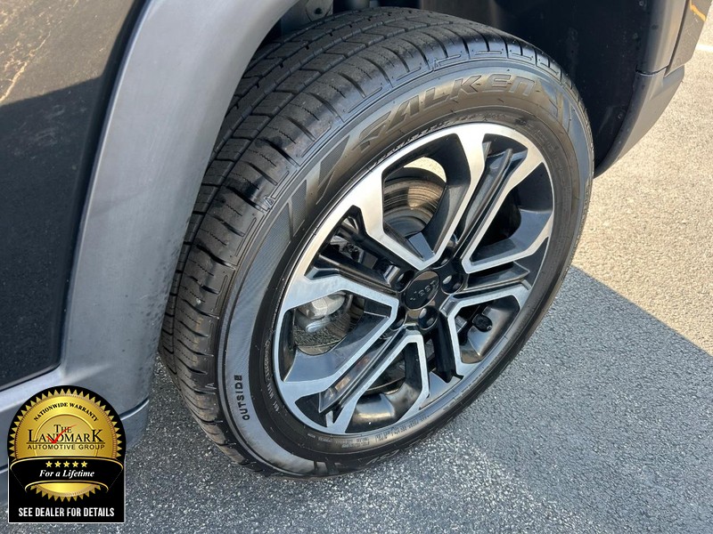 2022 Jeep Compass Limited photo 14