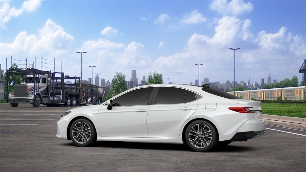 2026 Toyota Camry XLE photo 4