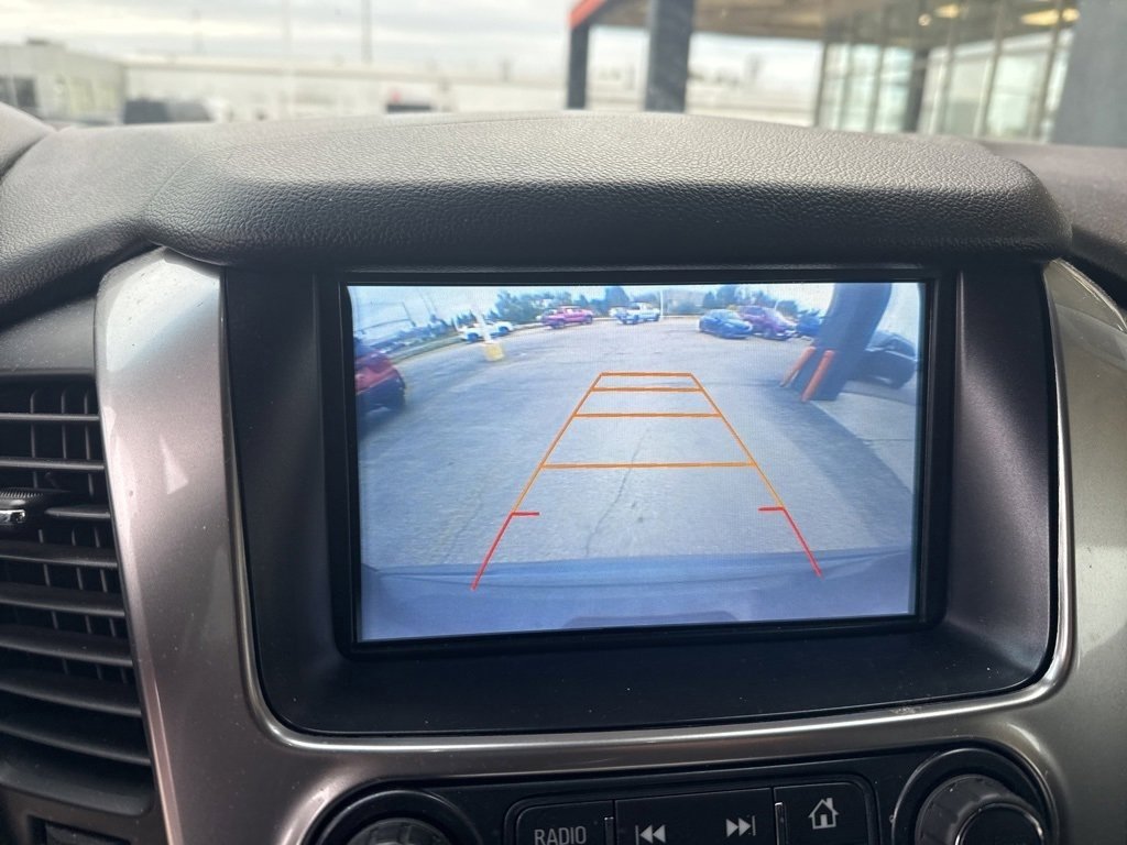 2017 Chevrolet Tahoe LT photo 2