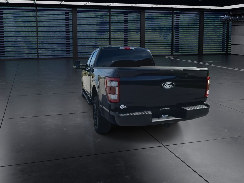 2025 Ford F-150 XLT photo 4