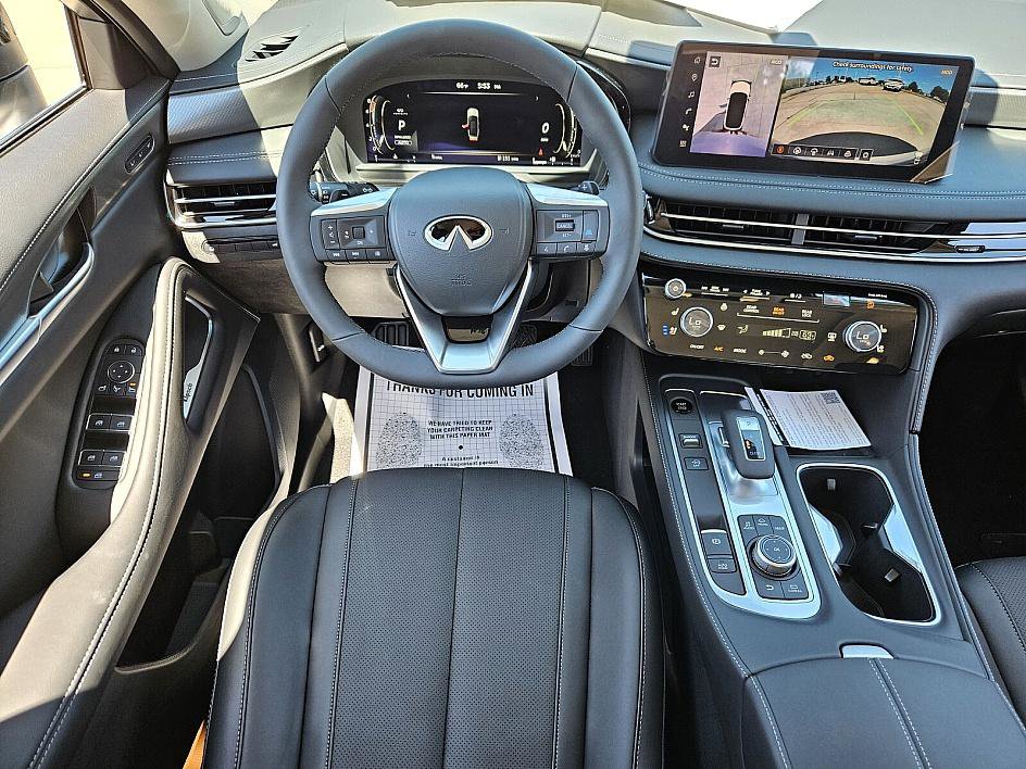 2026 Infiniti QX60 Luxe photo 9