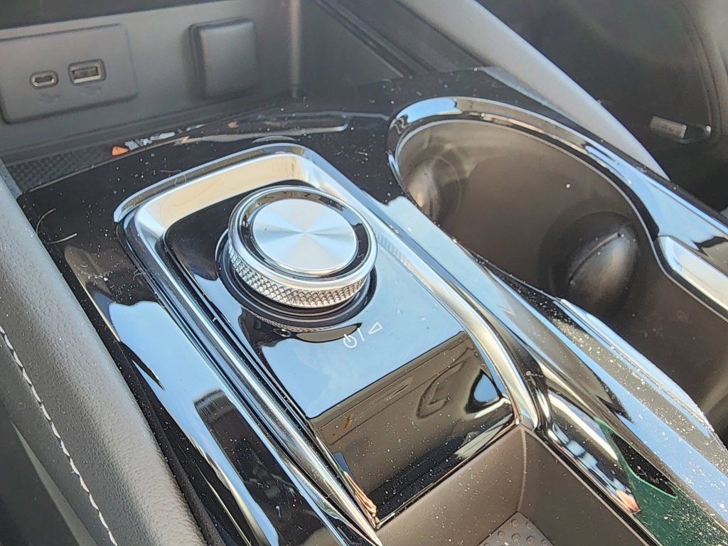 2025 Buick Envision Avenir photo 31