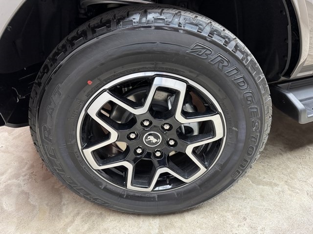 2025 Ford Bronco Outer Banks photo 27