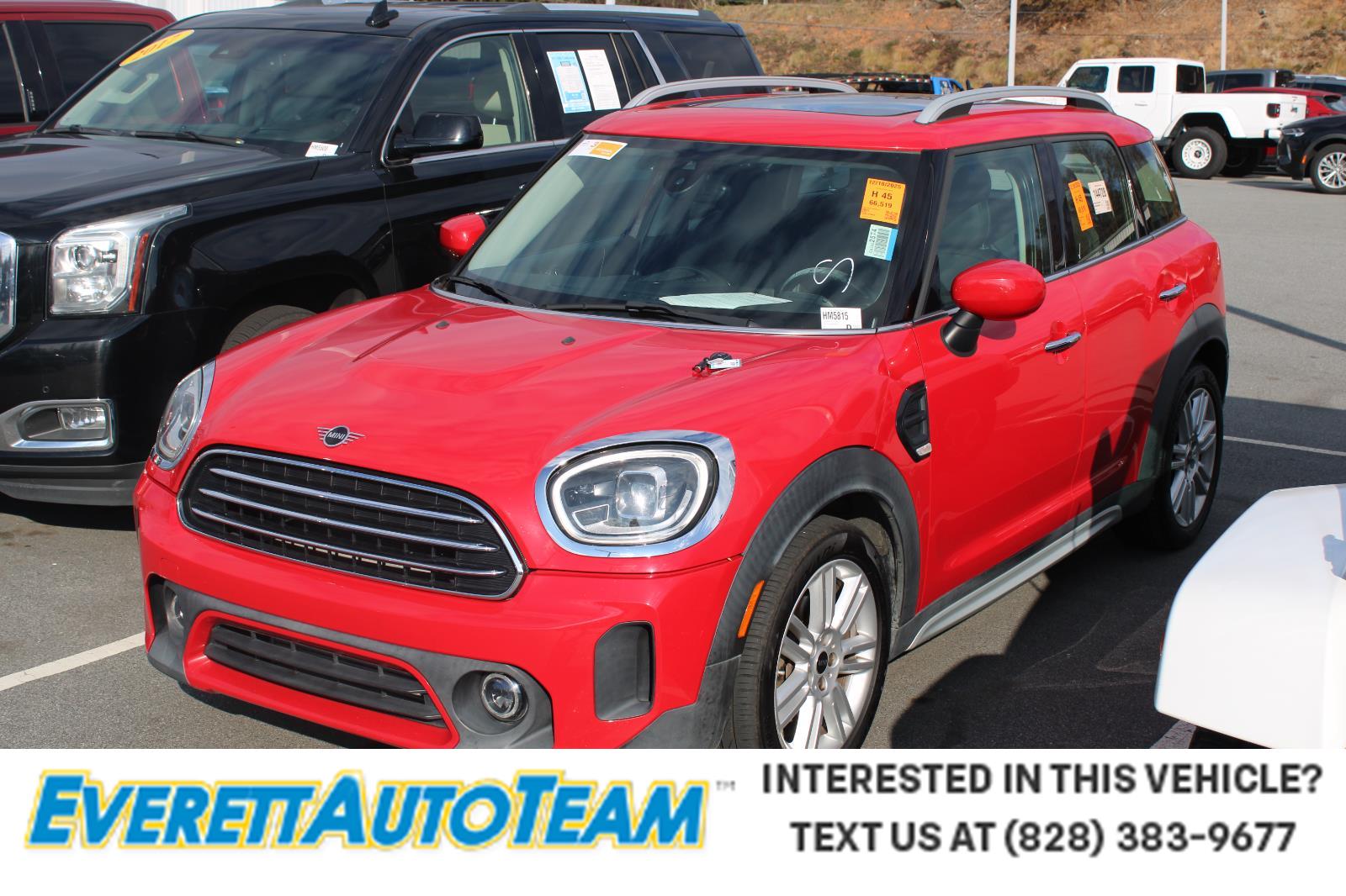 2022 MINI Countryman Base's photo