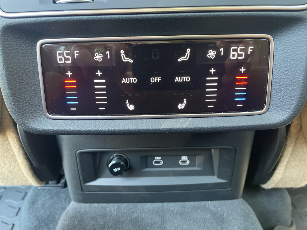 2025 Audi Q7 45 Premium Plus photo 15