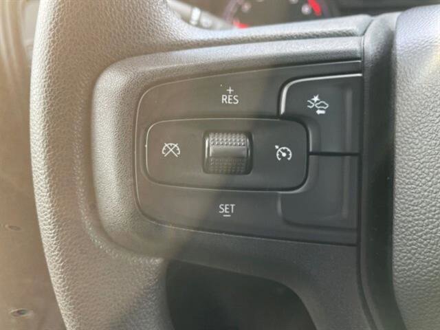 2023 Chevrolet Silverado 1500 Custom photo 16