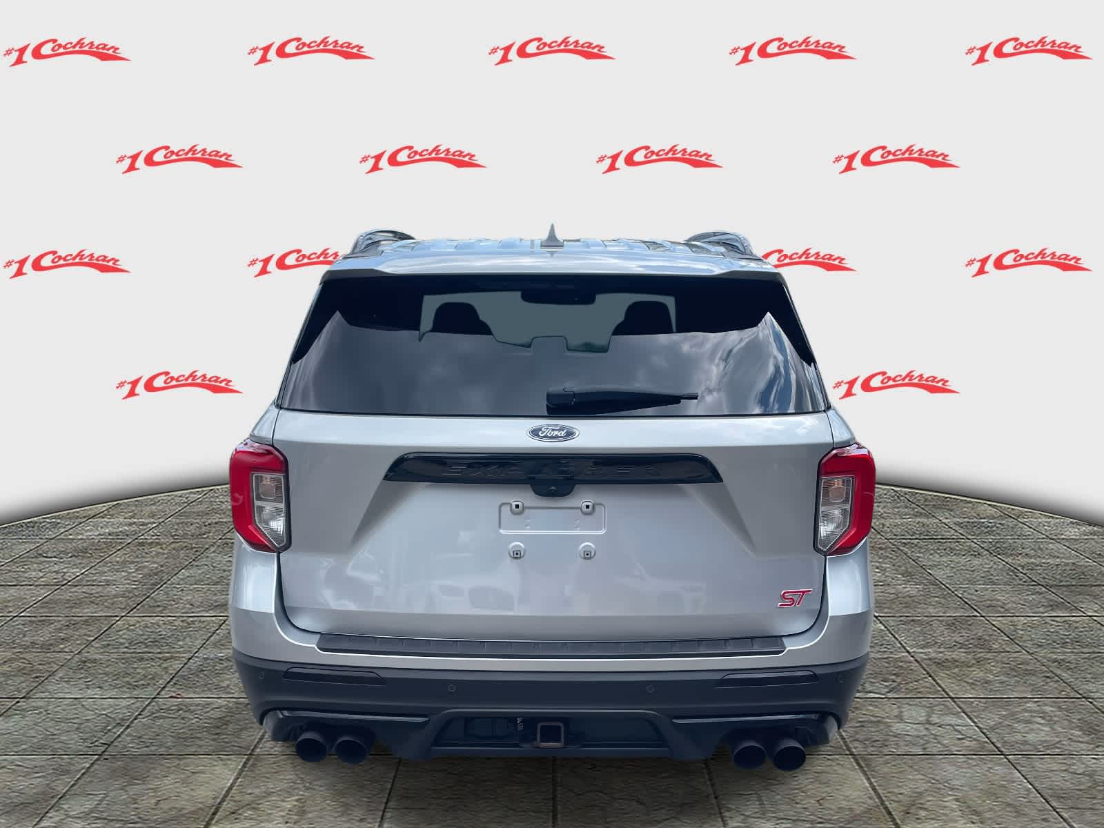 2020 Ford Explorer ST photo 4