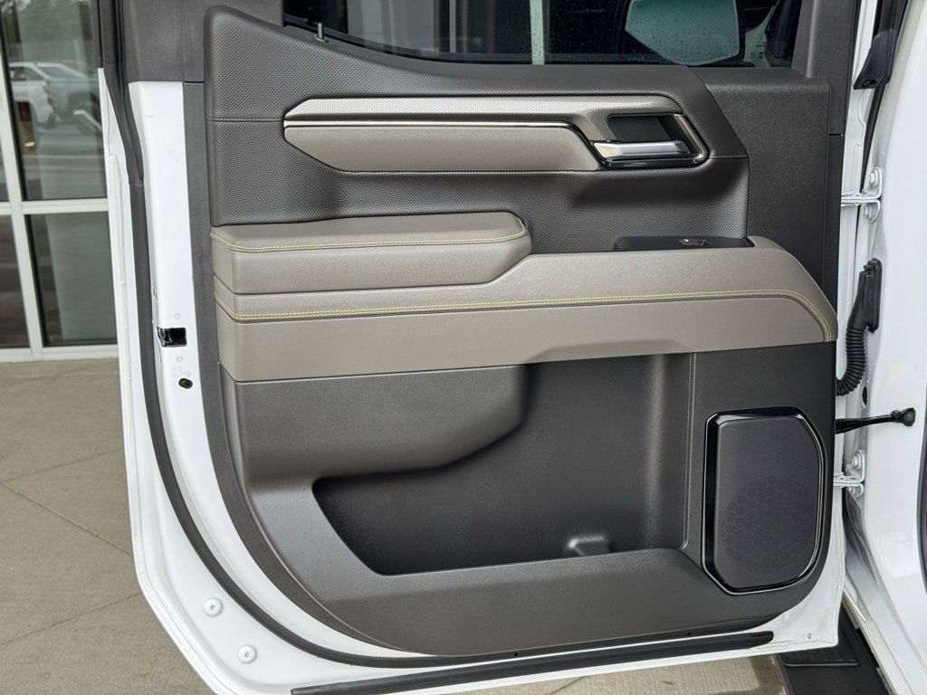 2024 Chevrolet Silverado 1500 ZR2 photo 18
